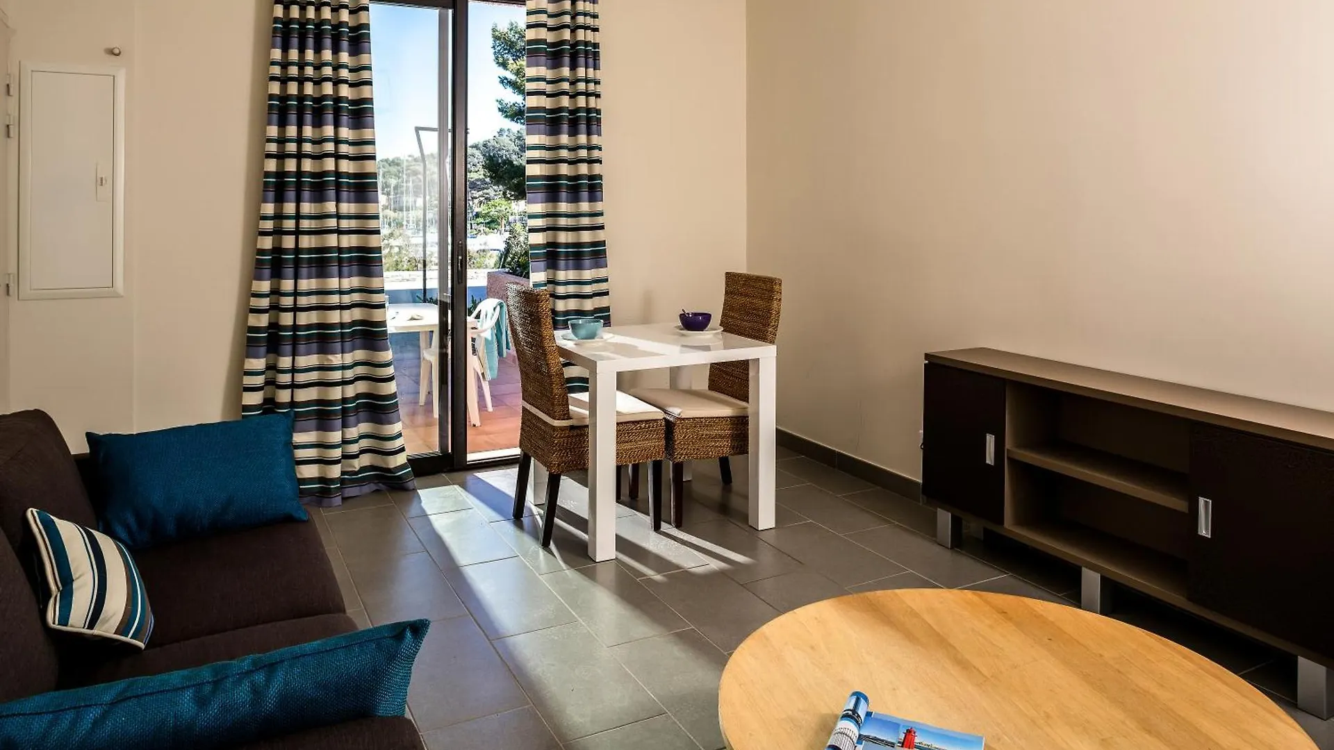 Les Appartements De L'Helios - Ile Des Embiez Six-Fours-les-Plages