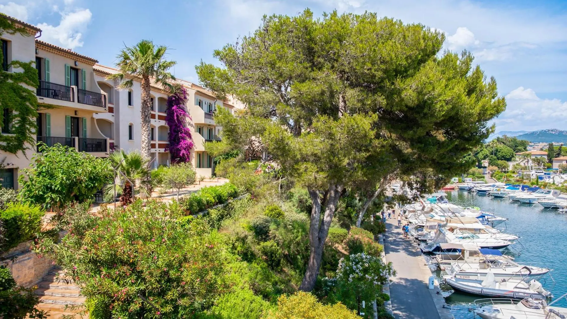 Les Appartements De L'Helios - Ile Des Embiez Six-Fours-les-Plages 0*,  France